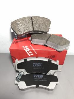 ผ้าเบรค TRW ล้อหน้า NISSAN Presea (R11) 1.8 ปี 1995-1999 DTEC (GDB3180)