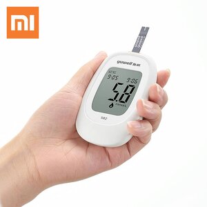 เครื่องวัดระดับน้ำตาลในเลือด ยี่ห้อ Yuwell รุ่น 582