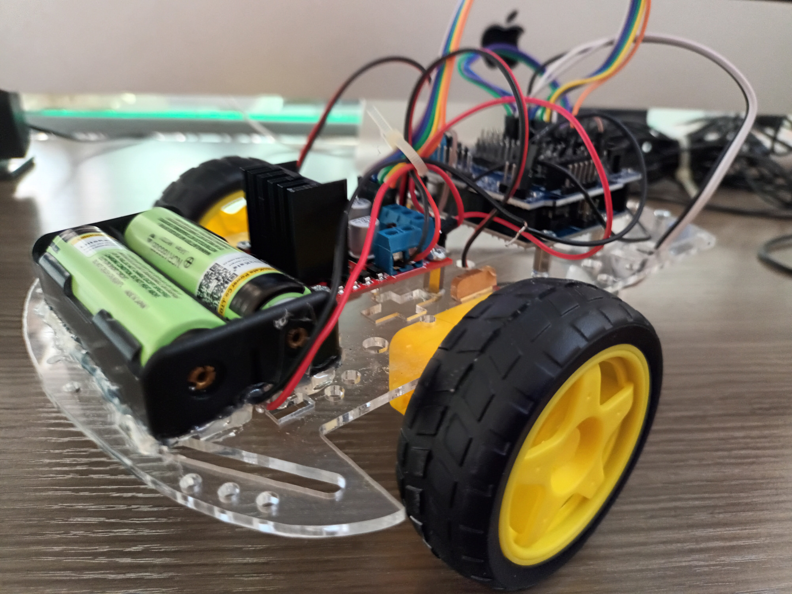 ชุดคิท หุ่นยนต์ Arduino เดินตามเส้น 2 เซ็นเซอร์ (Tracing Infrared)