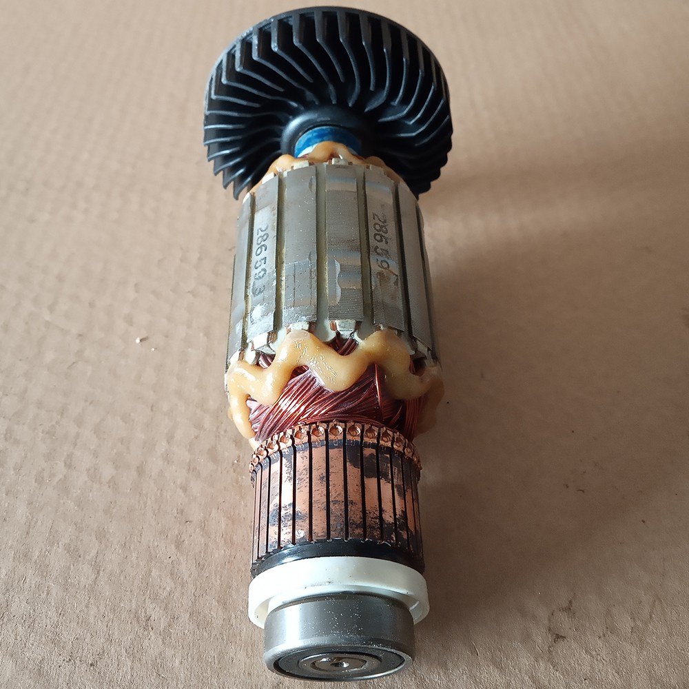 ทุ่น เครื่องเจียร MAKITA รุ่น 9027 (ญี่ปุ่นแท้)