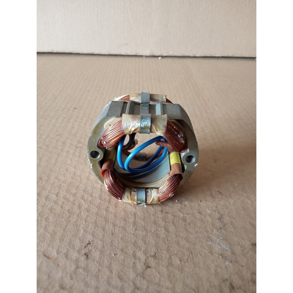 ฟิลคอยล์ เครื่องขัดกระดาษทราย MAKITA รุ่น 9045N