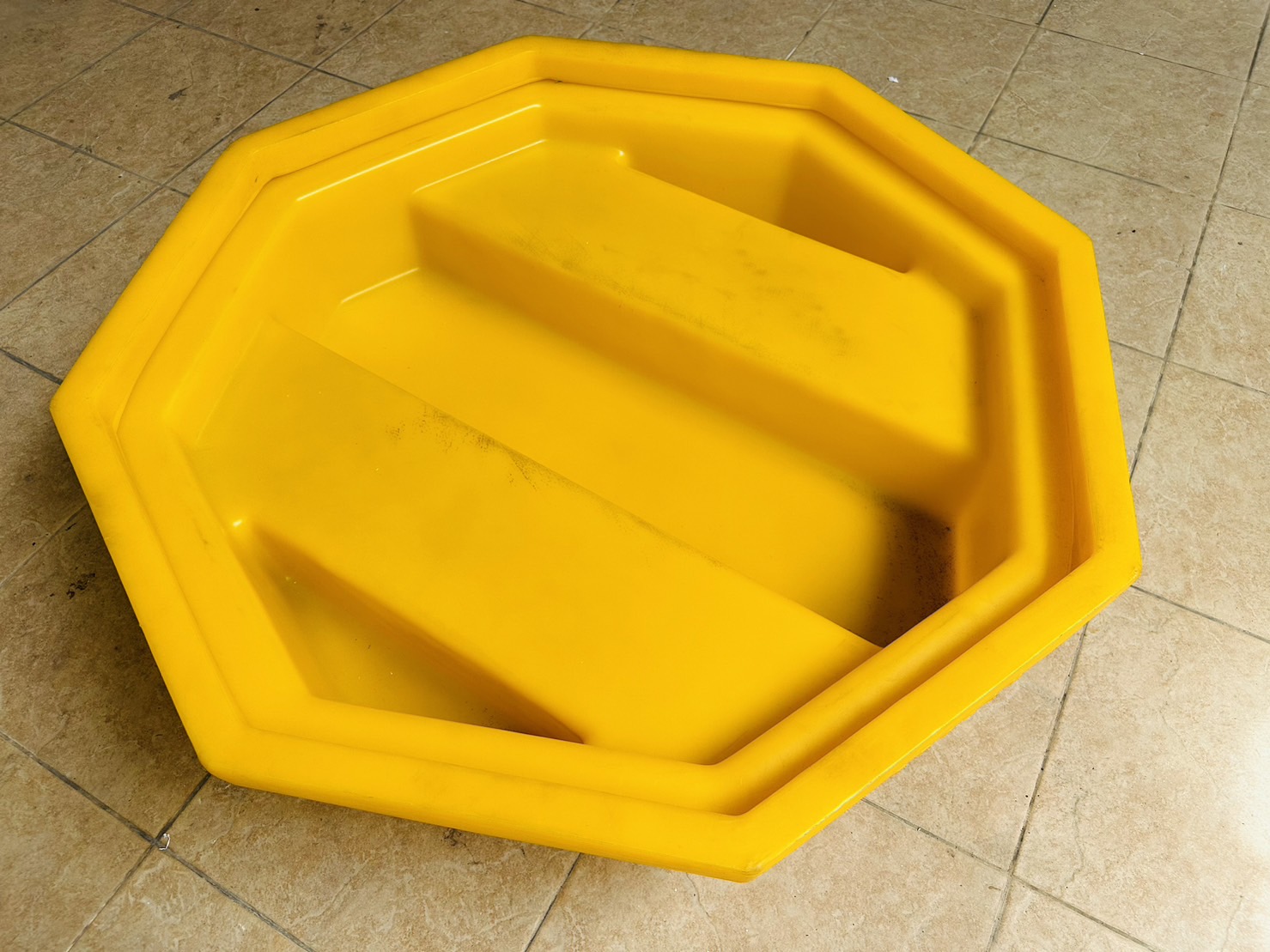 Spill Pallet พาเลทรองสารเคมี