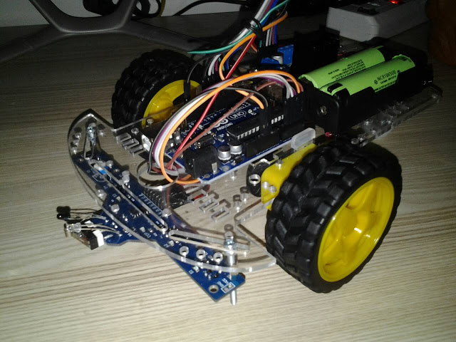 ชุดคิท หุ่นยนต์เดินตามเส้น 5 เซ็นเซอร์ Arduino 2WD