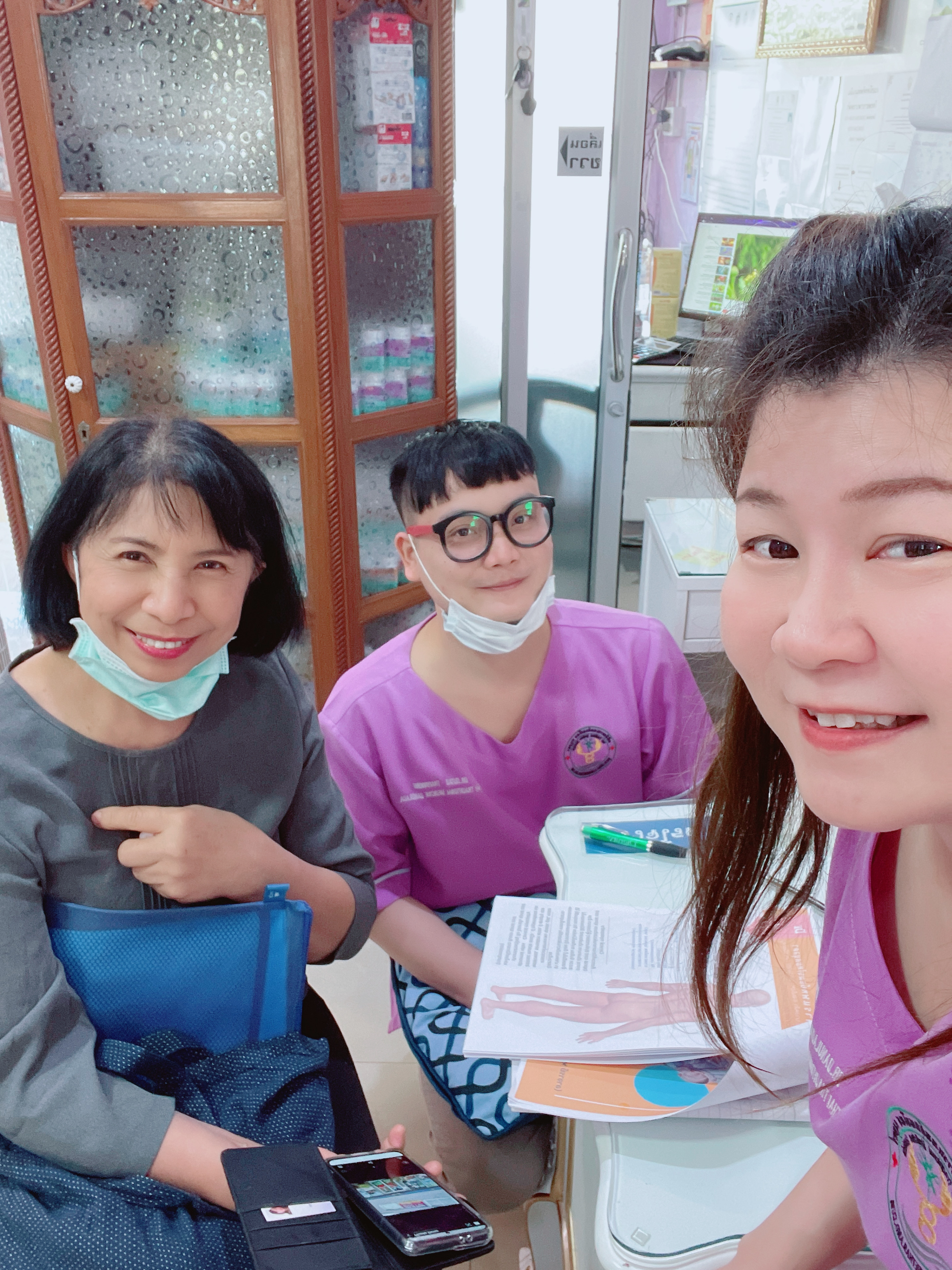สอนนวด สอนนวดแก้อาการ สอนนวดระยะสั้น massage therapist course in thailand เรียนนวดทำงานต่างประเทศ