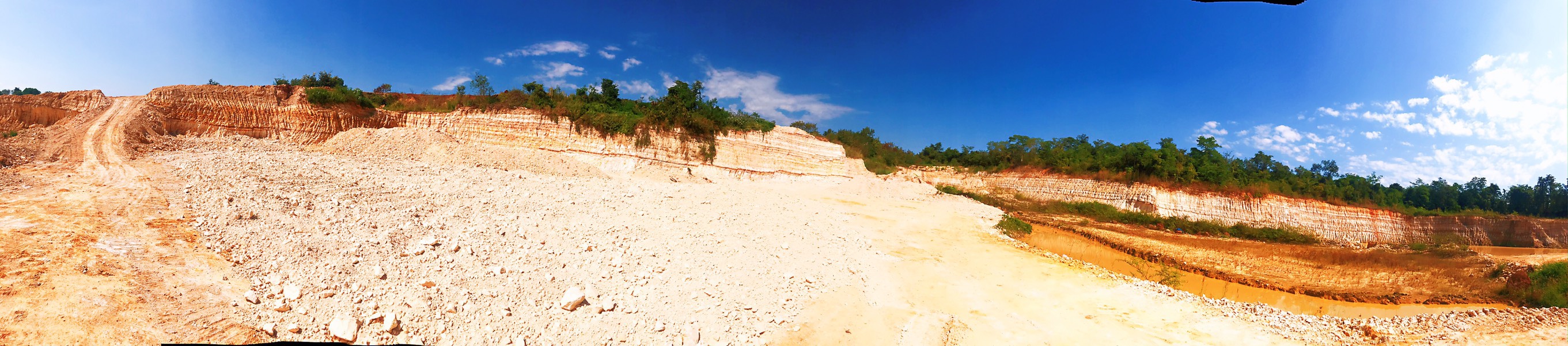 ผงดูดซับน้ำมันและสารเคมี แบบถุง 20 กก.