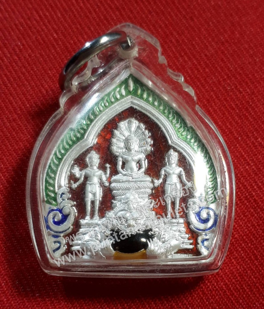 "เหรียญพระนาคปรก สุริยัน-จันทรา(พระรัตนตรัยมหายาน) หลังพระพิฆเนศ"... "เนื้อเงินลงยา" ปี ๔๙ "พิมพ์ใหญ่"...ท่านเจ้าคุณธงชัย วัดไตรมิตร กทม.