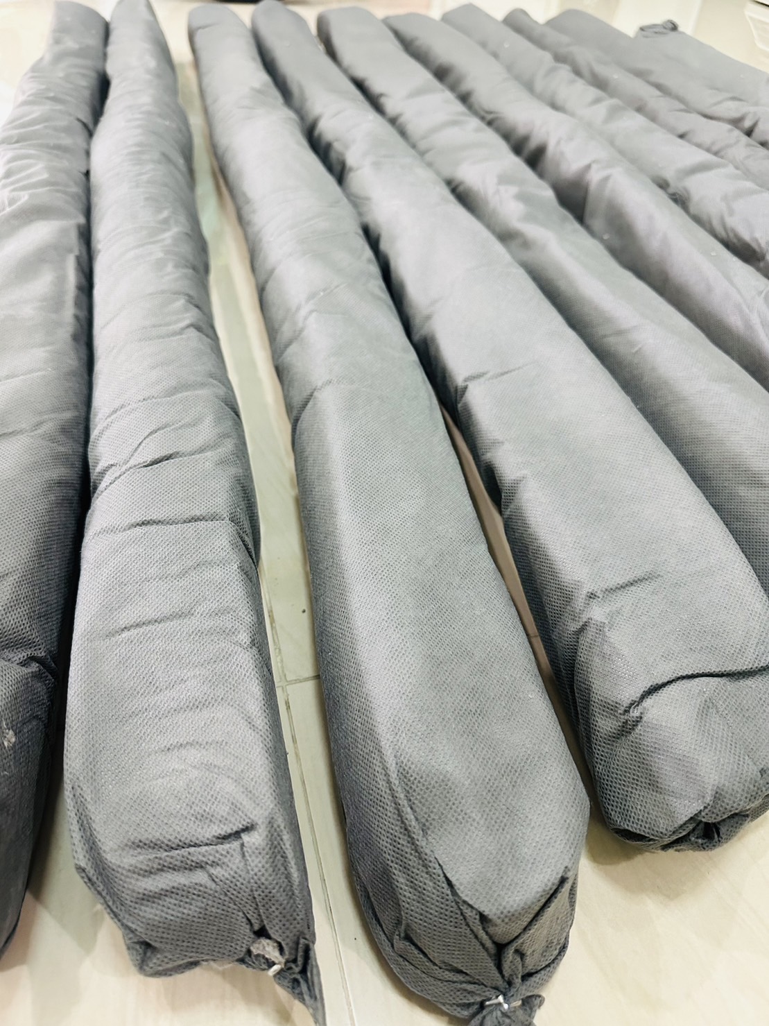 บูมดูดซับน้ำมันและสารเคมี Universal Absorbent Socks