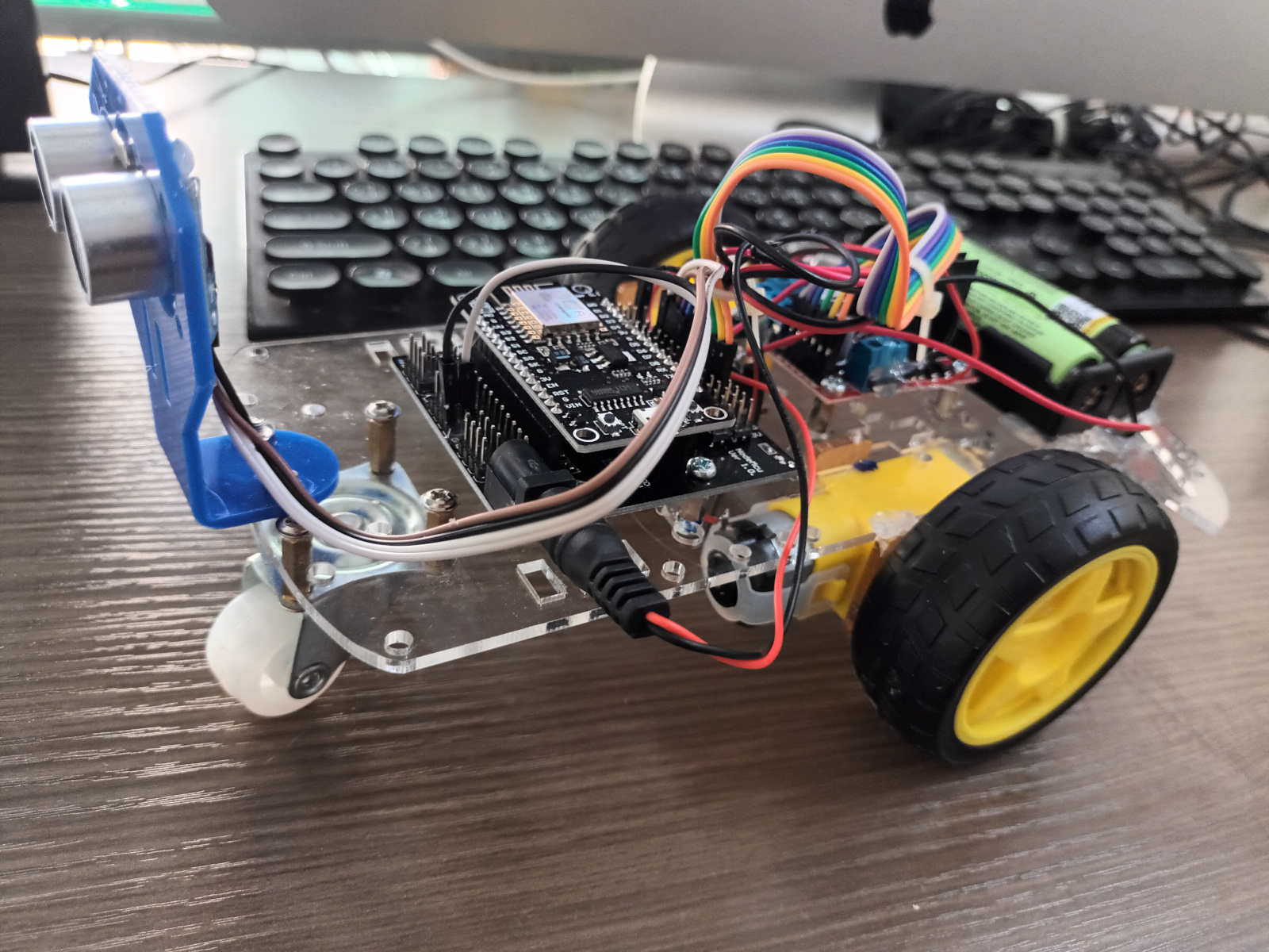 ชุดคิท หุ่นยนต์หลบสิ่งกีดขวาง ESP8266 V3