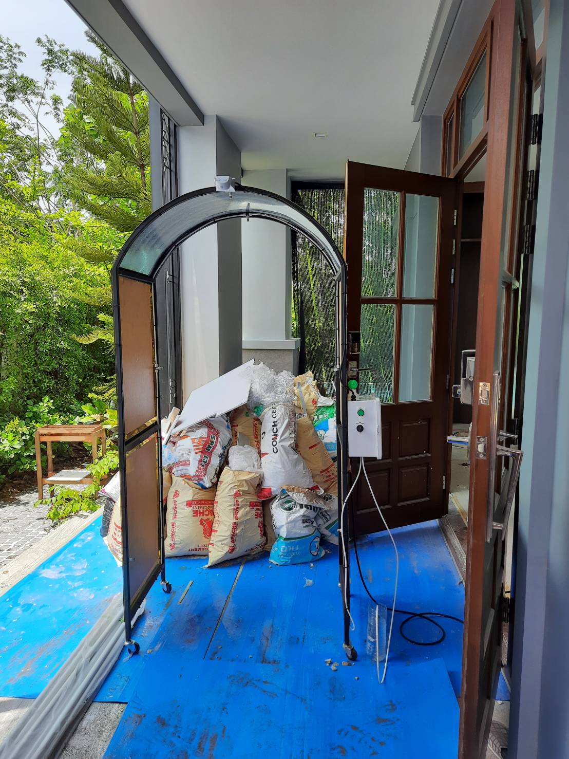 อุโมงค์พ่นฆ่าเชื้อโรคเคลื่อนย้ายได้ โครงสร้างเหล็กหุ้มอคริลิค