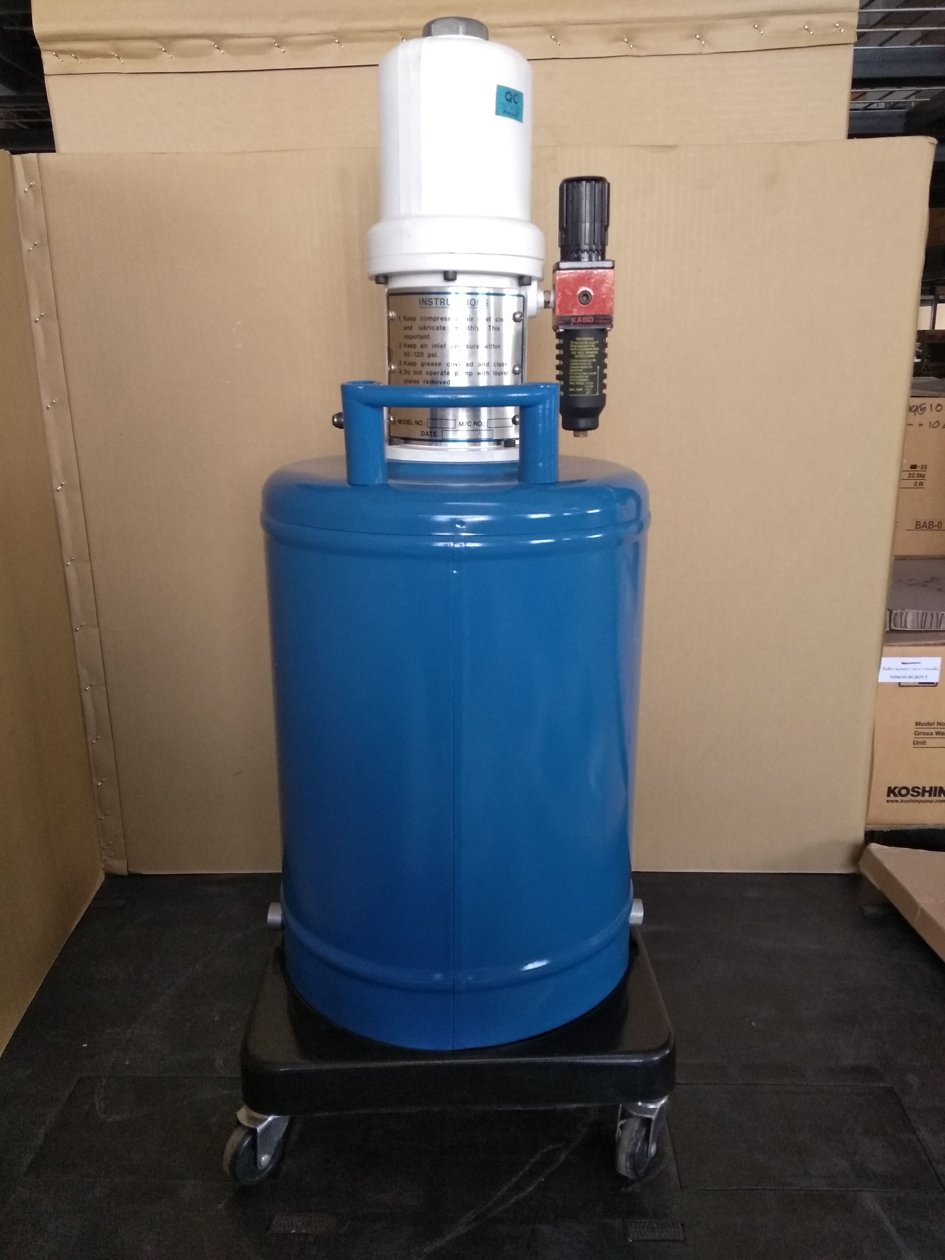 ถังอัดจารบี ถังอัดน้ำมันเกียร์ HITECH รุ่น AG-55 ( MG - 55 )