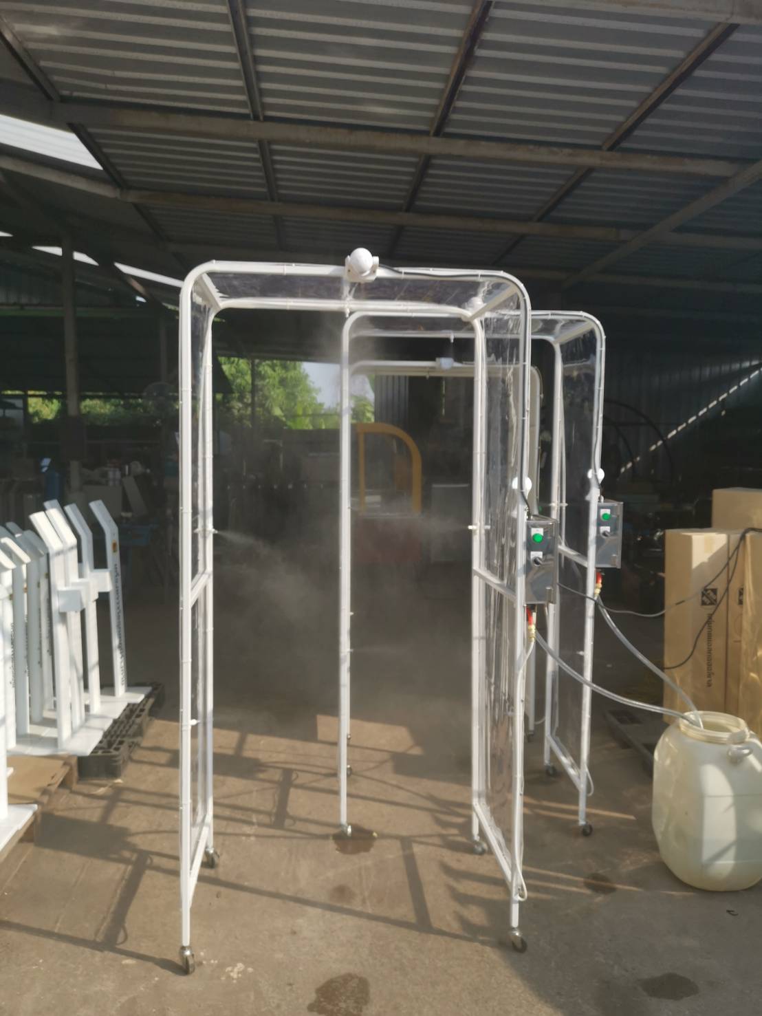 อุโมงค์พ่นฆ่าเชื้อโรคเคลื่อนย้ายได้ โครงสร้างจากเหล็กหุ้มผ้าใบใส