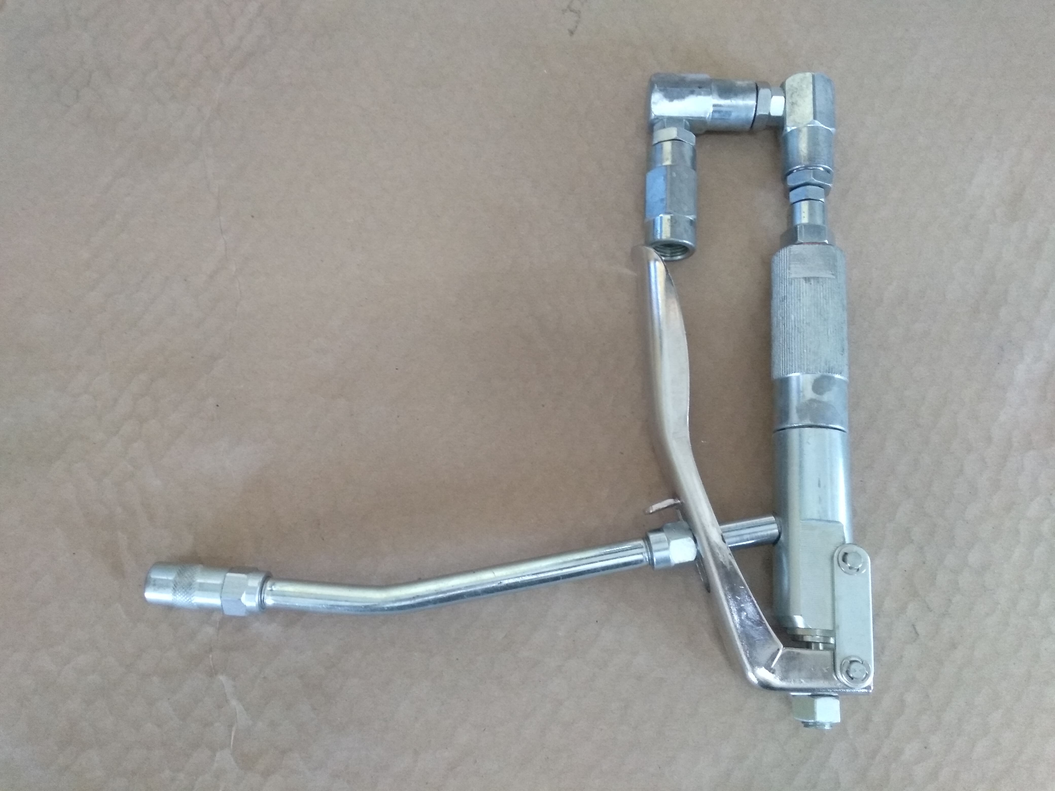 ถังอัดจารบี ถังอัดน้ำมันเกียร์ HITECH รุ่น AG-55 ( MG - 55 )