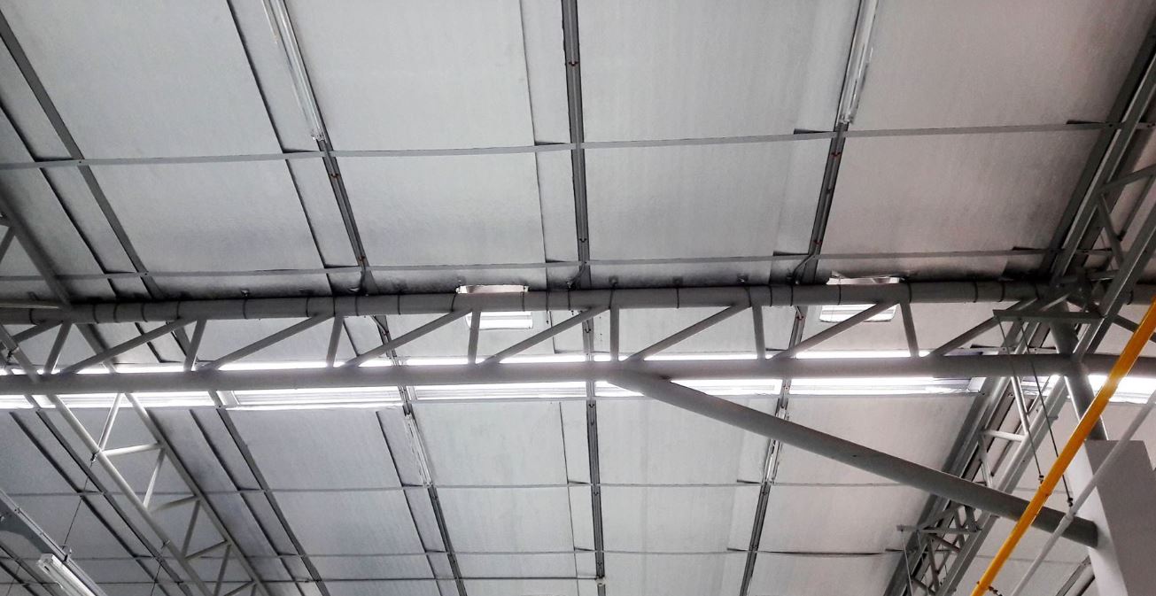 งานติดตั้งฉนวนกันความร้อน PE AcPcA - โชว์รูม