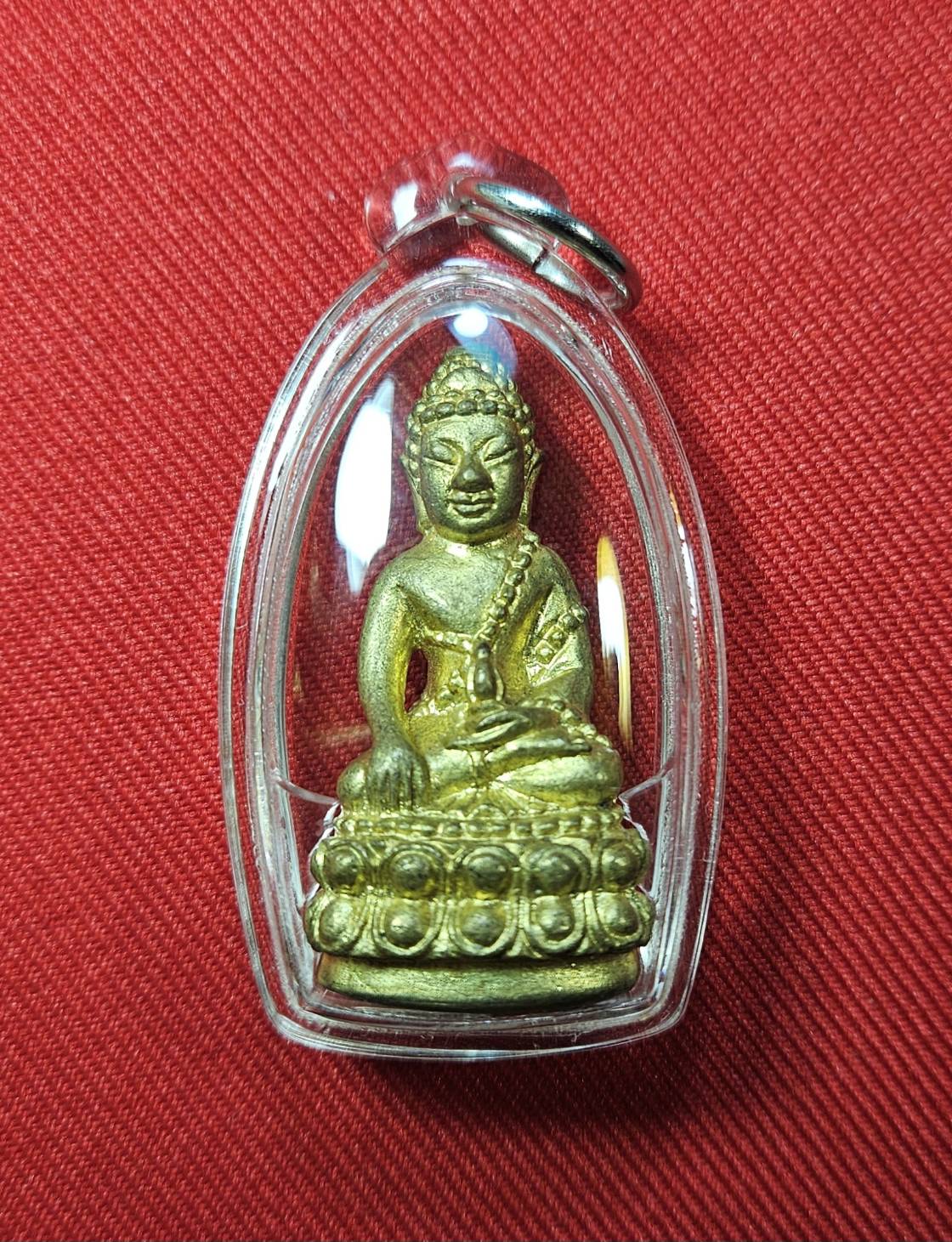 * "พระกริ่งญาณวิศิษฏ์ หลวงพ่อทอง จนฺทสิริ "ศิษย์สายเลือดธรรม ท่านพ่อลี ธมฺมธโร วัดอโศการาม จ.สมุทรปราการ) "รุ่น 2" วัดอโศการาม ต.ท้ายบ้าน อ.เมือง จ.สมุทรปราการ พ.ศ. 2548..! "เนื้อทองทิพย์" (ใต้ฐาน ของ องค์พระ ตอกโค๊ต "นะ