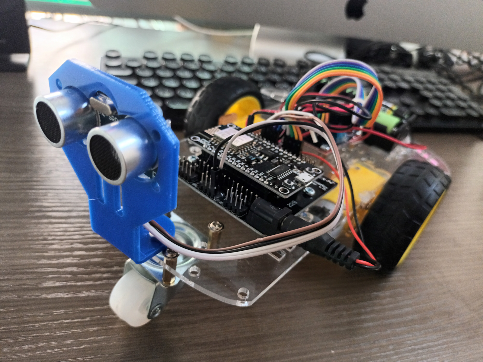 ชุดคิท หุ่นยนต์หลบสิ่งกีดขวาง ESP8266 V3
