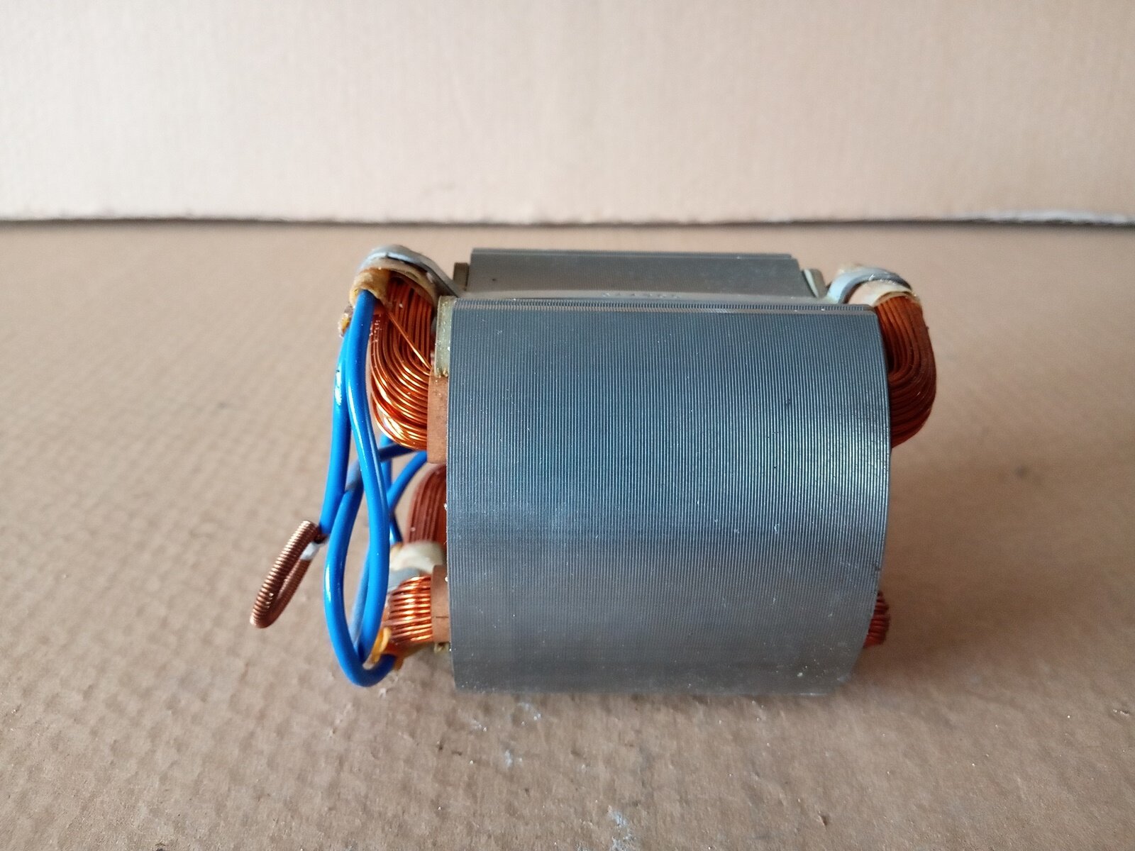 ฟิลคอยล์ เครื่องเซาะร่อง MAKITA รุ่น 3612BR