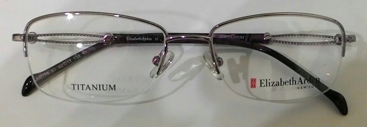 แว่นตาElizabeth Arden