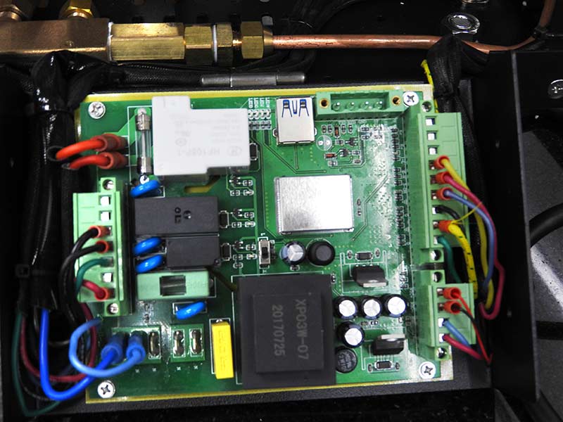 เครื่องชงกาแฟเอสเปรสโซ่ ดีลิซิโอ้ DDelisio 2000W. รุ่นคันโยก 1614-165