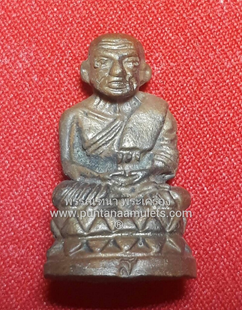 พระกริ่งบัวรอบ "หลวงปู่ทวด-หลวงปู่เครื่อง".. "รุ่นแรก"...(พิมพ์กรรมการ) สร้างเสก ปี 42 "องค์ที่ 9"