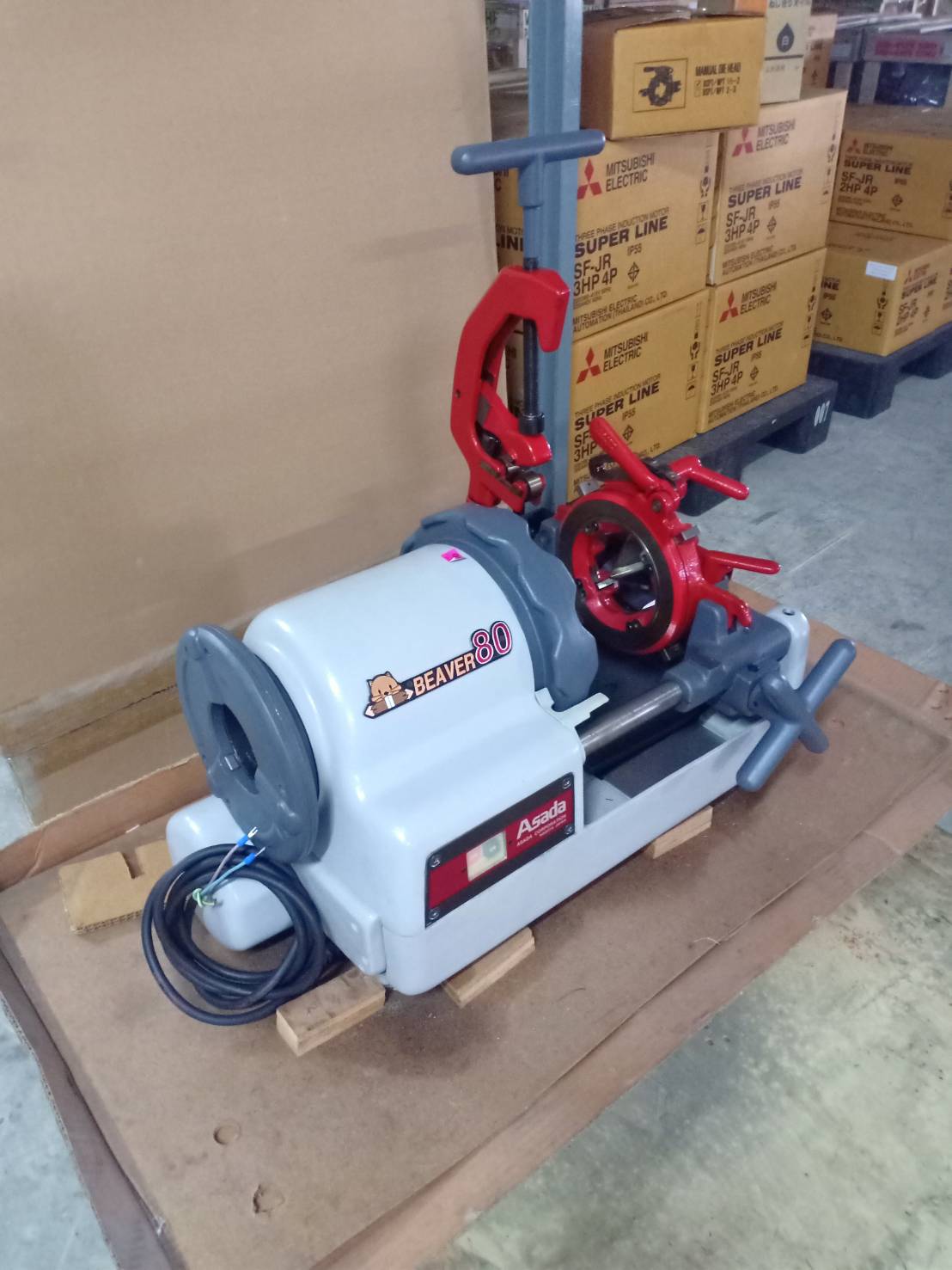 เครื่องต๊าปเกลียว Asada รุ่น Beaver 80 auto (1/4-3 นิ้ว)