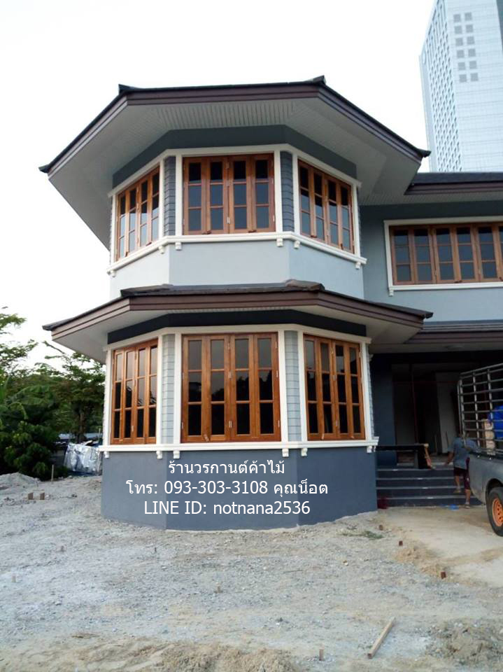 หน้าต่างไม้สักช่องกระจกเกรดA,B รหัสD024