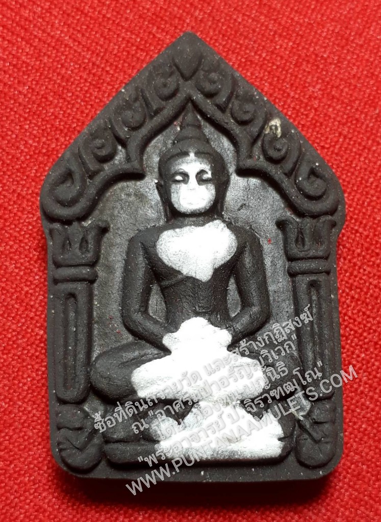 * "ขุนแผนล้านรัก "เนื้อผงมหามวลสารพิเศษ ผสมผงพรายกุมาร-ผงพรายมหาภูติ และพลอยเสก" หลวงปู่ฮก ปี 59..! (บรรจุตะกรุดสาริกาเรียกทรัพย์,เกศา หลวงปู่โทน วัดเขาน้อยคีรีวัน จ.ชลบุรี,เกศา หลวงปู่จ้อย วัดหนองน้ำเขียว จ.ชลบุรี และเกศา-ชายจีวร ของหลวงปู