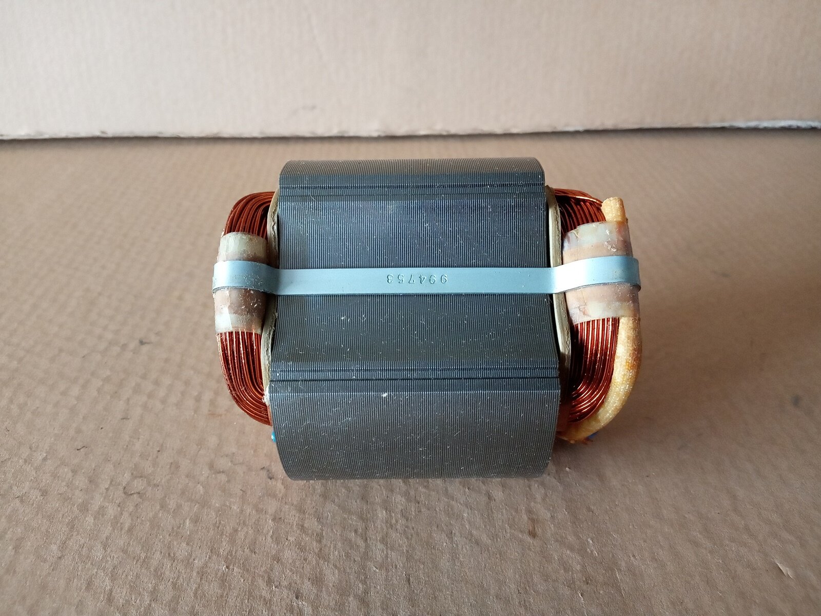 ฟิลคอยล์ เครื่องตัดเหล็ก (แท่นตัดไฟเบอร์) MAKITA รุ่น 2416S