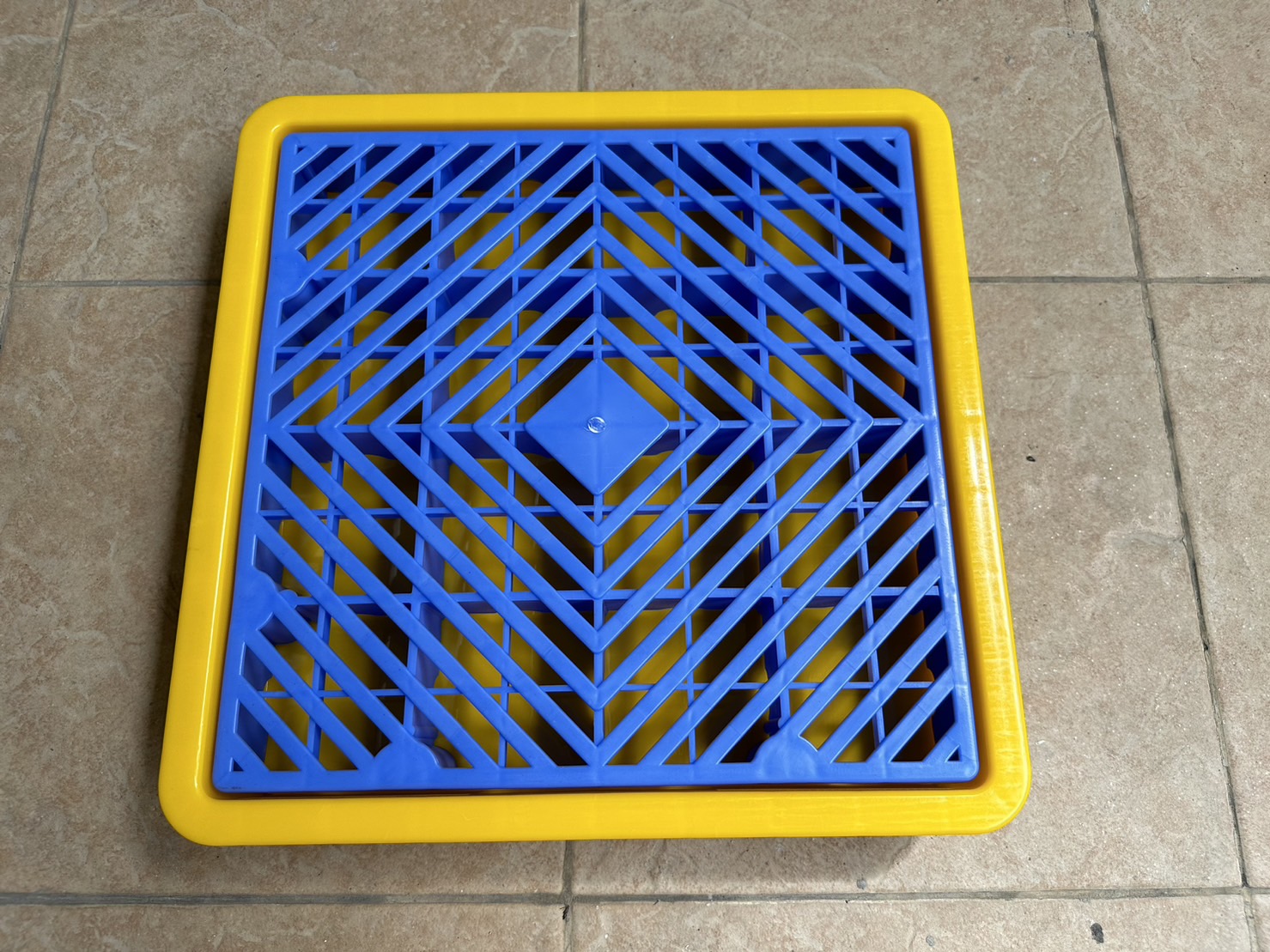 Spill Pallet พาเลทรองสารเคมี