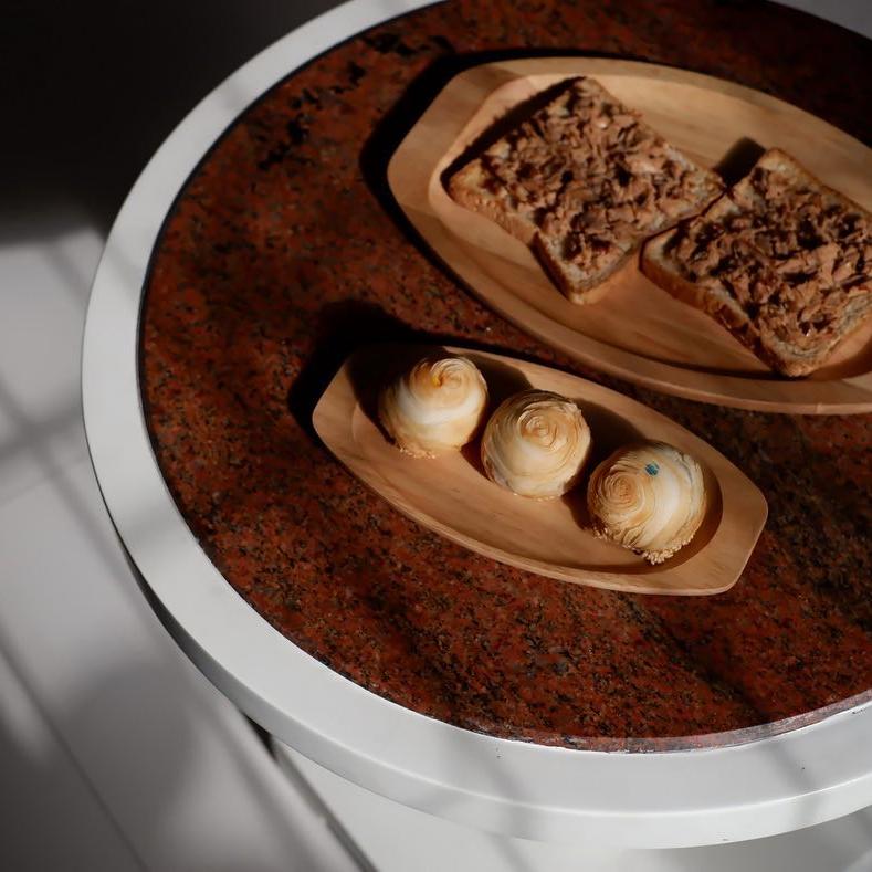 MINIWOOD จานเปล ทรงเหลี่ยม จานไม้ ถาดไม้ Food grade Wooden plate ไม้ยางพารา มี 2 ขนาด