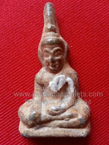 พระยอดขุนพล เนื้อชิน-สนิมแดง หลวงปู่คำบุ (รุ่นไตรมาส ปี 51) "รุ่นแรก" (พิมพ์พระท่ากระดานเกศตรง)