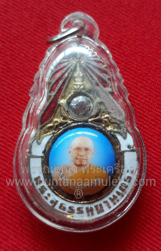 ล็อกเก็ตเข็มกลัด หลวงพ่อฤาษีลิงดำ