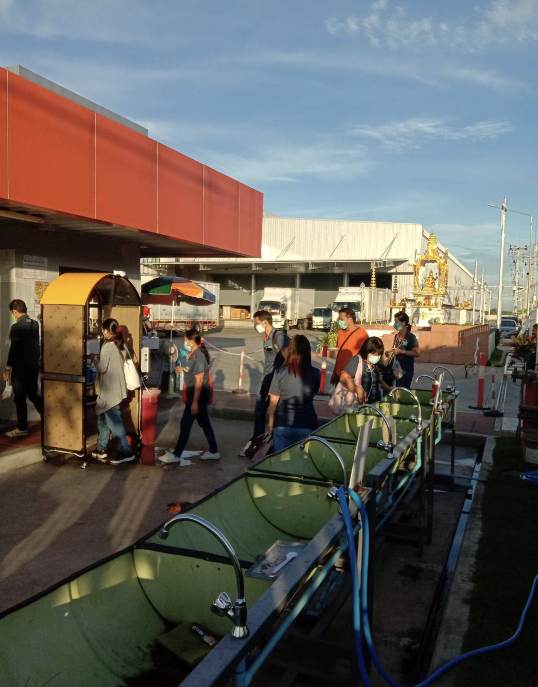 อุโมงค์พ่นฆ่าเชื้อโรคเคลื่อนย้ายได้ โครงสร้างเหล็กหุ้มอคริลิค