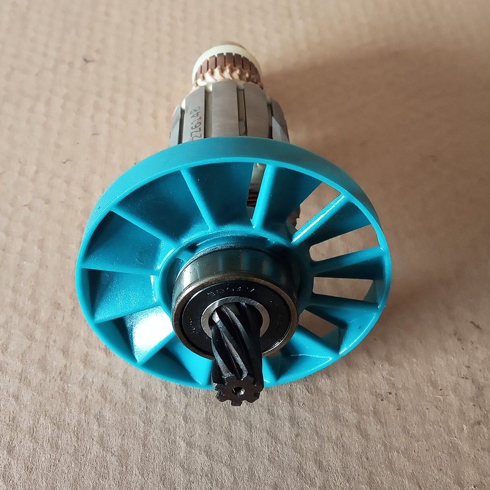 ทุ่นสกัดไฟฟ้า makita รุ่น HM0810 (ญี่ปุ่นแท้)