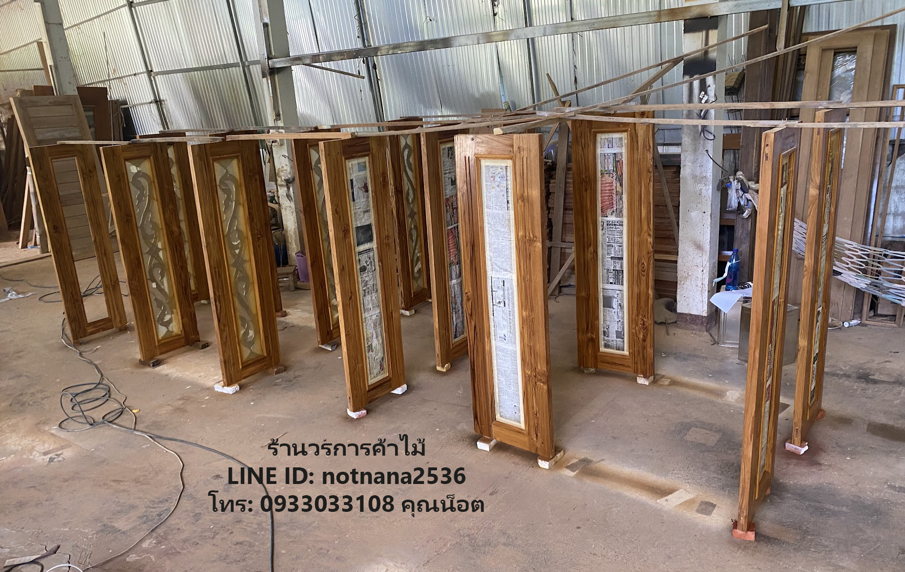 ประตูบานเฟี้ยมไม้สักเกรดA,B รหัสH234