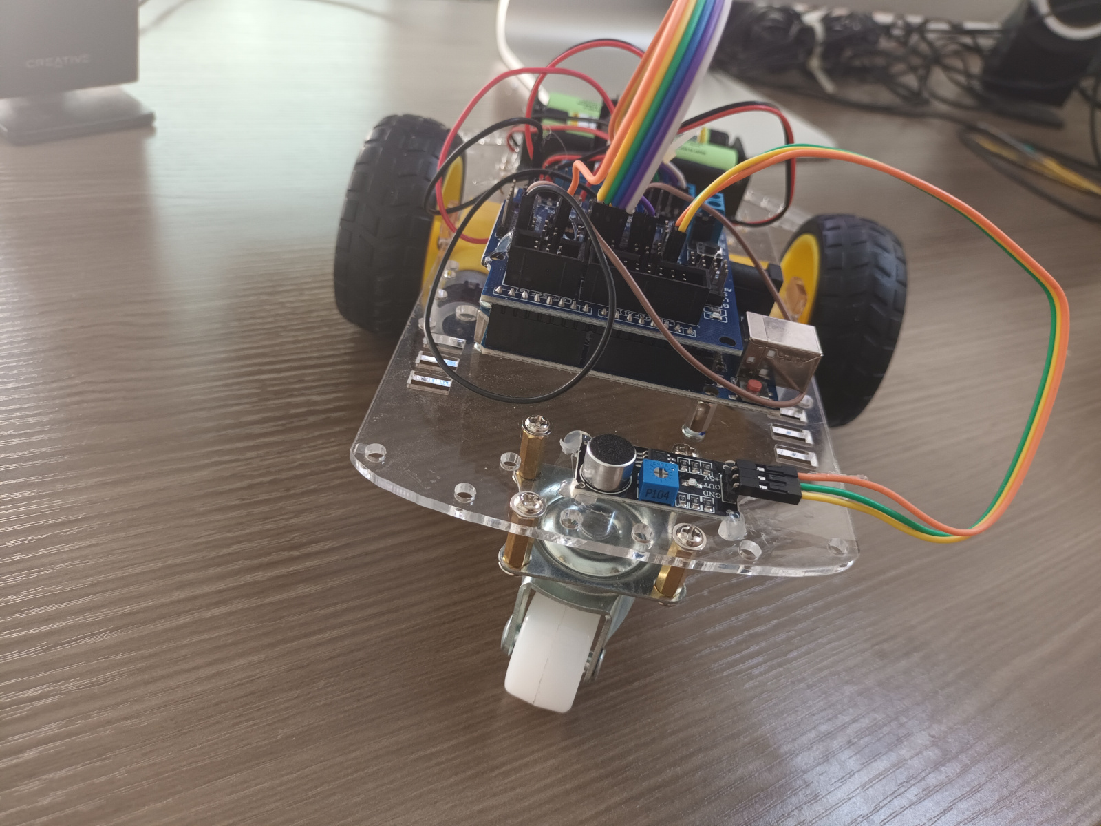 ชุดคิท หุ่นยนต์ Arduino 4 in 1 - บังคับด้วยแอพ / ควบคุมด้วยเสียงปรบมือ / เดินตามเส้น / หลบสิ่งกีดขวาง