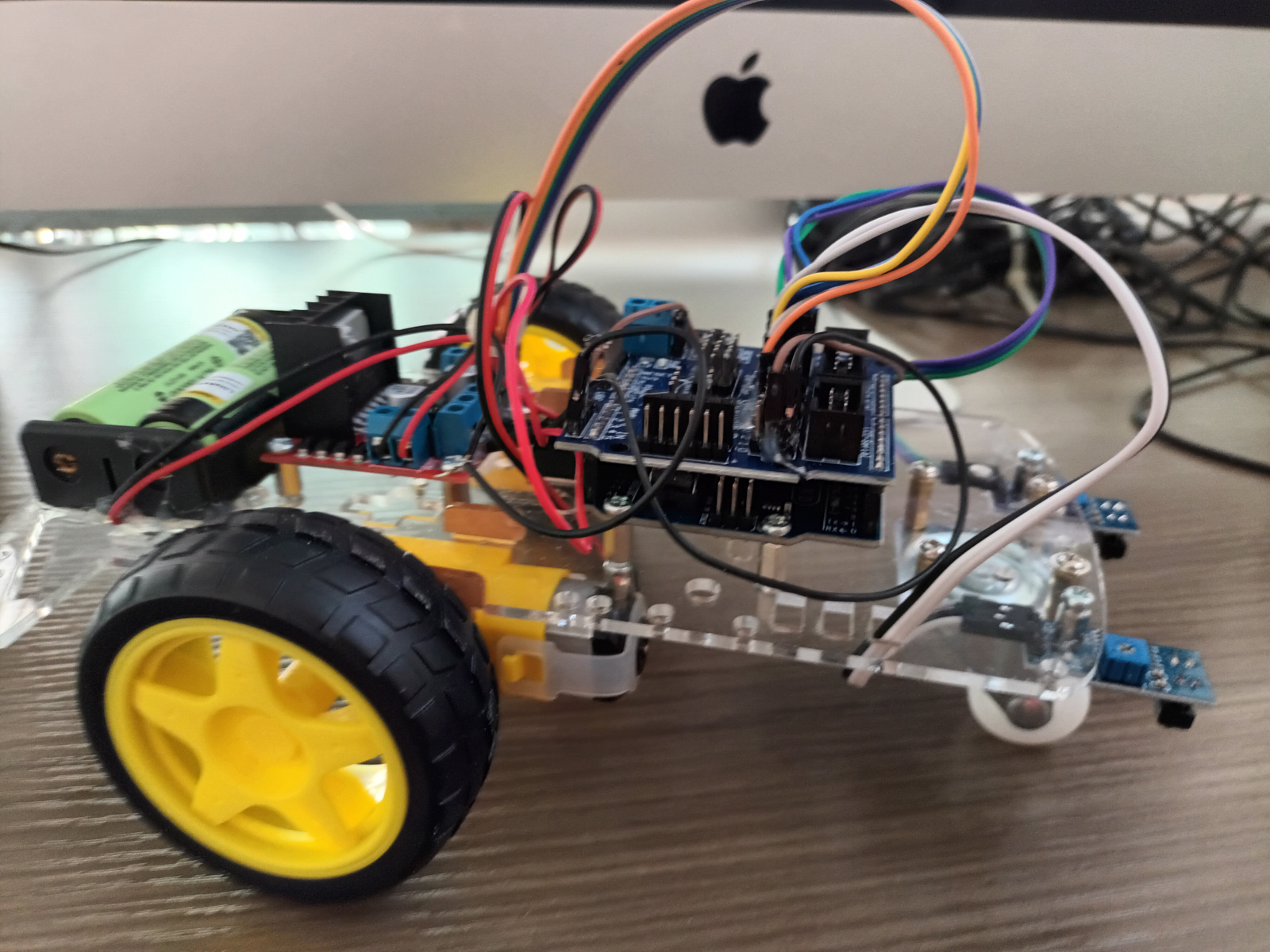 ชุดคิท หุ่นยนต์ Arduino เดินตามเส้น 2 เซ็นเซอร์ (Tracing Infrared)