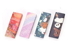 กล่องทรงยาวลายดอกขาว พื้นพาสเทล ก7ซม. ย.21.5ซม. ส.5ซม. (20ชิ้น/แพ็ค)
