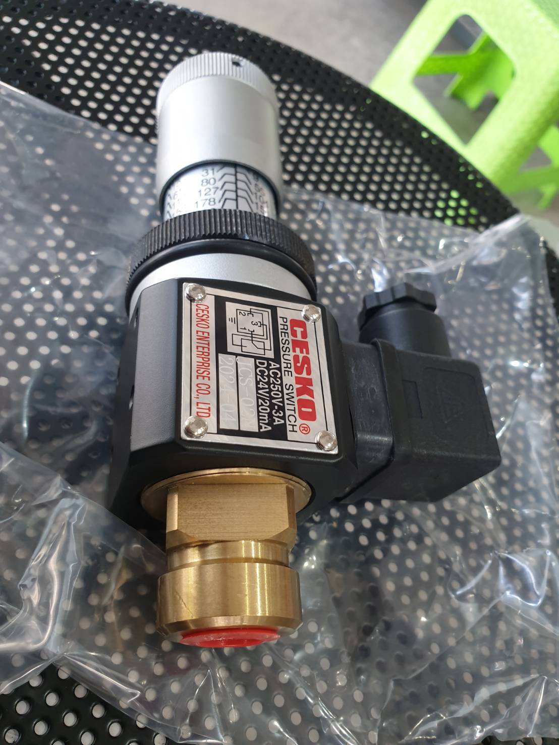 Pressure Switch JCS-02N Cesko, CLC, Hydrome | AC250V 3A, JCS-02H, 02N, 02NL, 02NLL