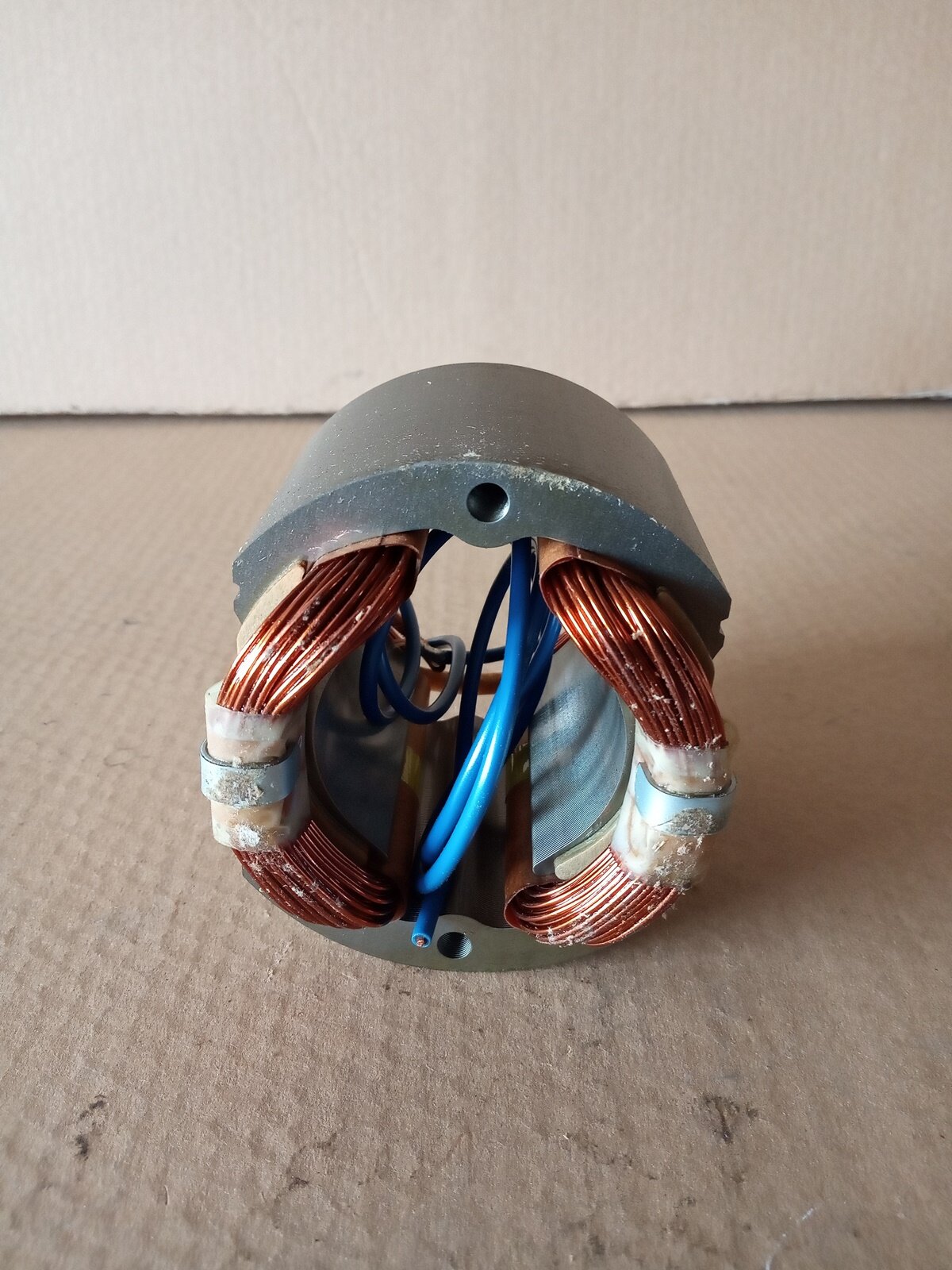 ฟิลคอยล์ เครื่องตัดเหล็ก (แท่นตัดไฟเบอร์) MAKITA รุ่น 2416S