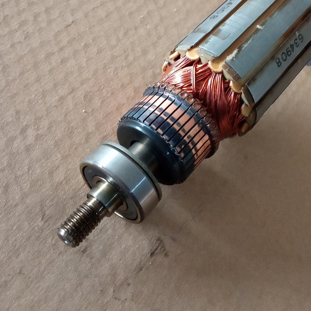 ทุ่น เครื่องรีดไม้ MAKITA รุ่น 2012 (ญี่ปุ่นแท้)