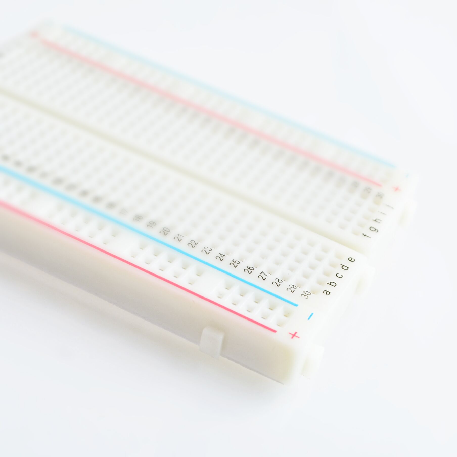 Breadboard 8.5CM x 5.5CM 400 holes (โฟโต้บอร์ด)