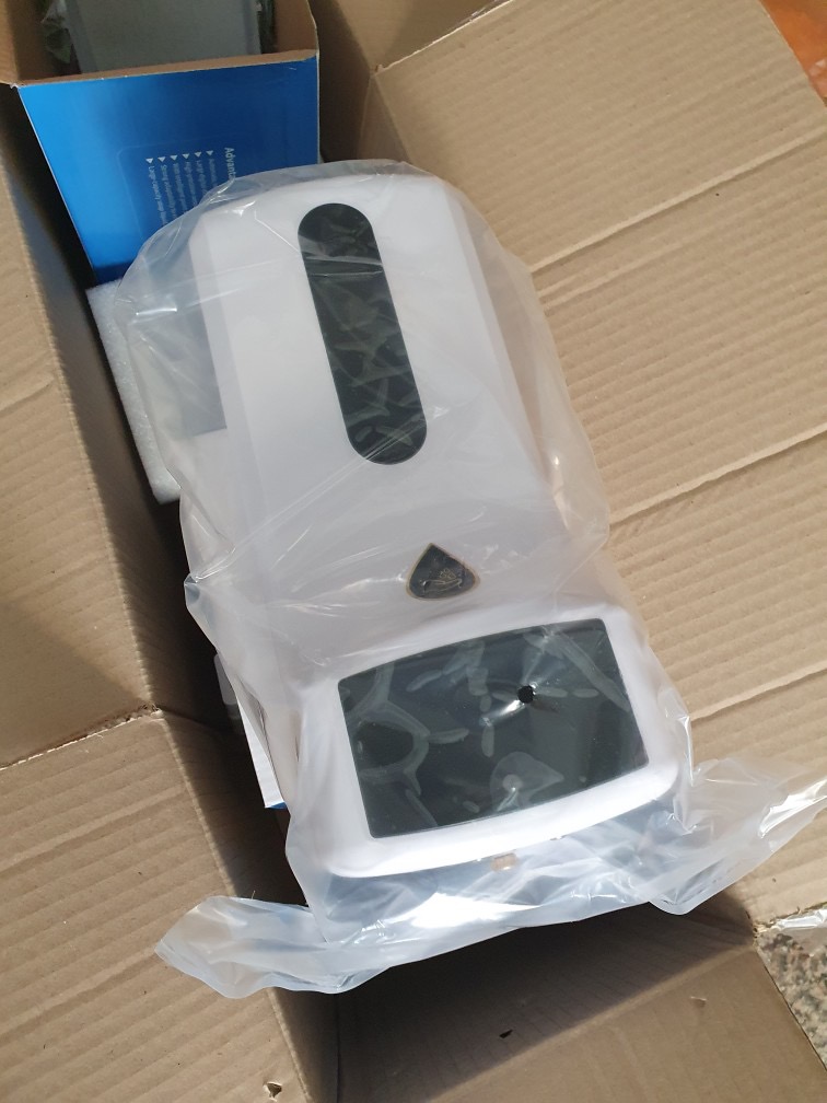 เครื่องวัดอุณหภูมิอัตโนมัติ พร้อมที่จ่ายแอลกอฮอล์ชนิดน้ำ