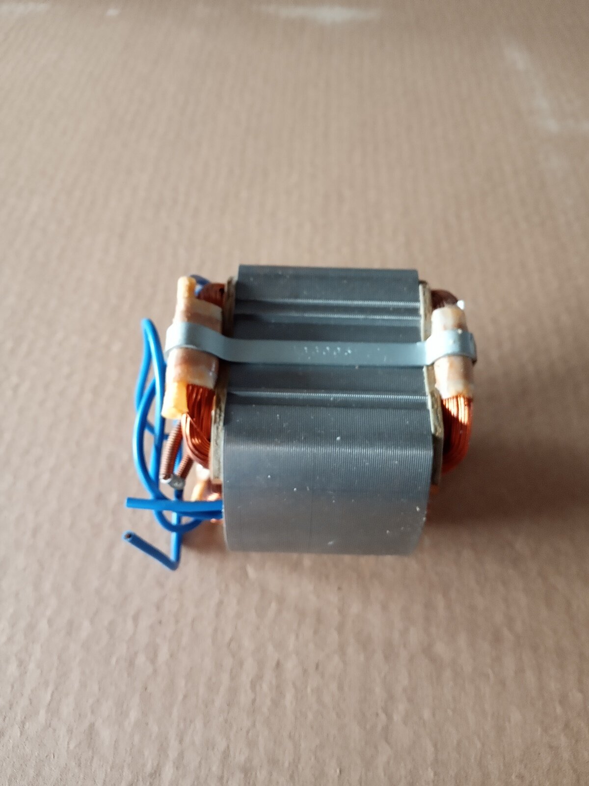 ฟิลคอยล์ หินเจียรคอยาว MAKITA รุ่น 9105