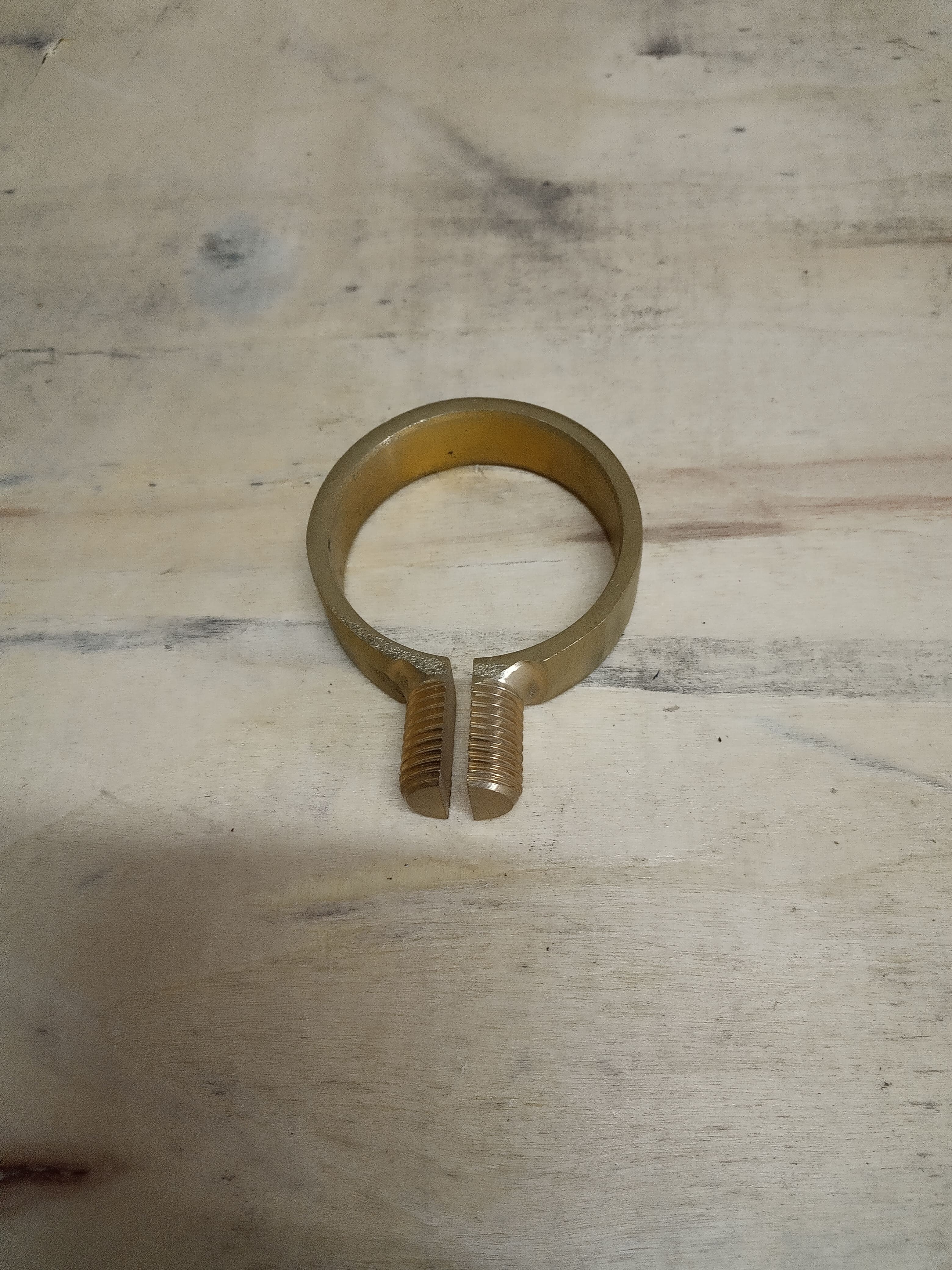สว่านลม ZK-4205 ขนาด 1/2" พร้อมกล่องและอุปกรณ์ (Made In Taiwan)