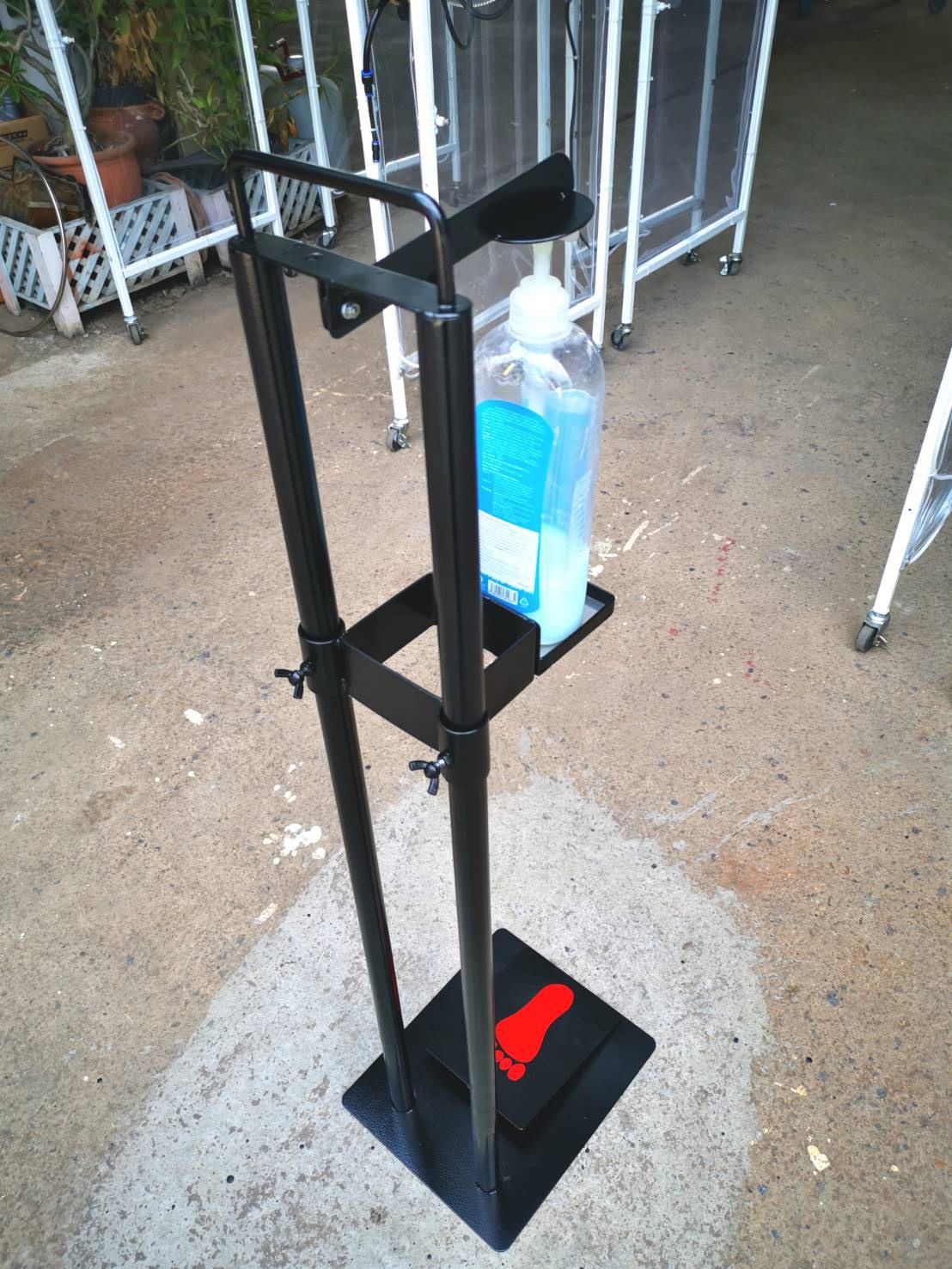 อุปกรณ์จ่ายแอลกอฮอล์แบบเท้าเหยียบ วัสดุเหล็กพ่นสีอบอย่างดี (B)