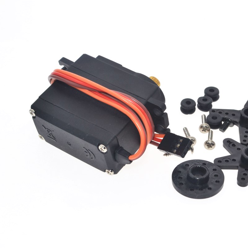 เซอร์โวมอเตอร์ MG996R พร้อมกับอุปกรณ์เสริม