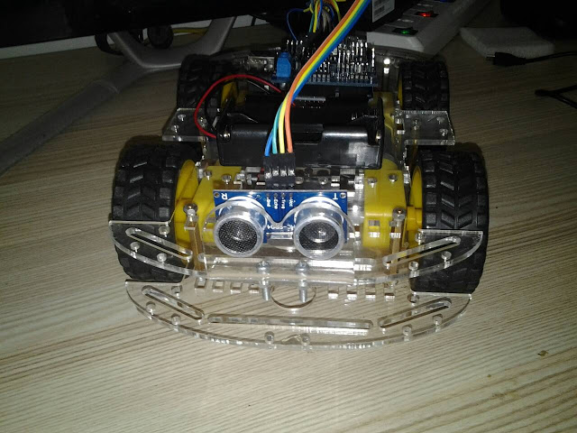 ชุดคิท หุ่นยนต์หลบสิ่งกีดขวาง Arduino 4WD V1