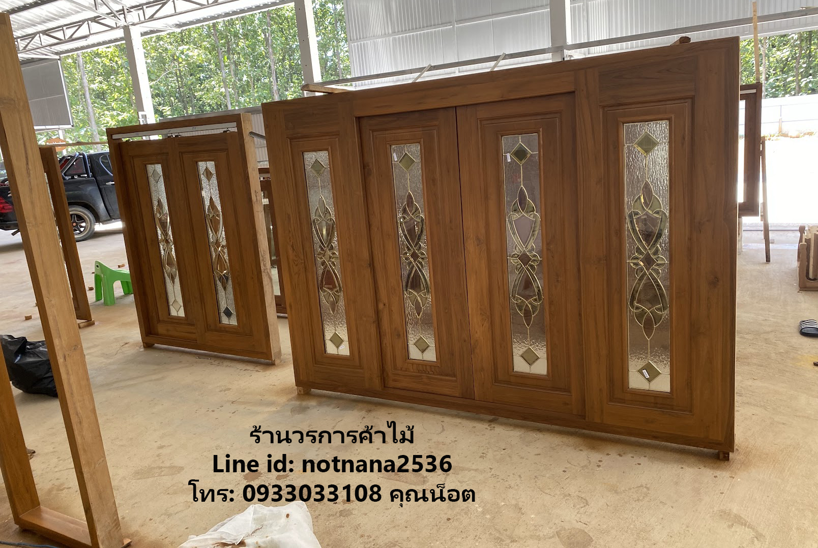 หน้าต่างไม้สักเกรดA,B รหัส223