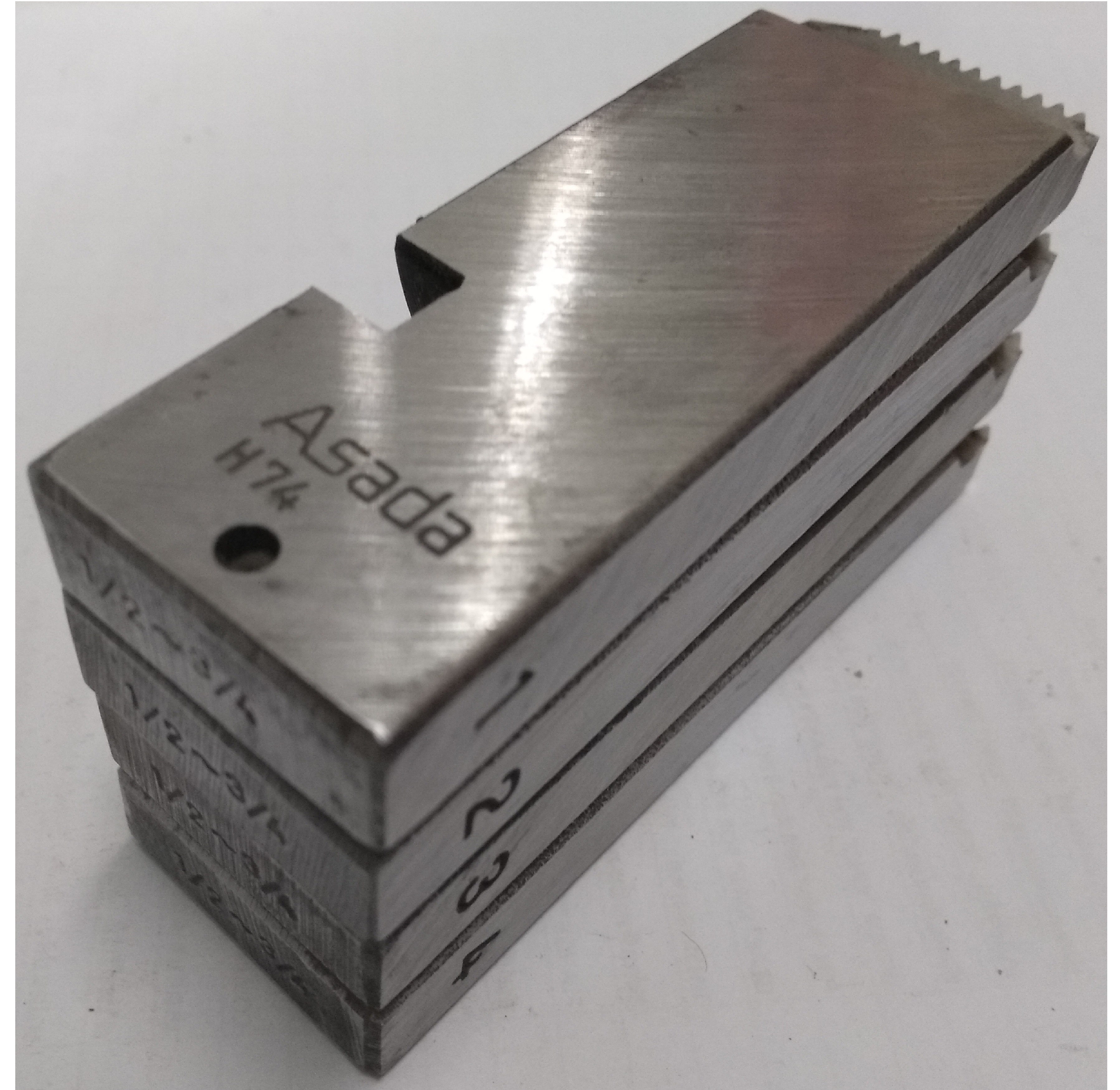 ฟันต๊าป "ASADA" BSPT ขนาด ½"-¾" (A PT) NO.89211