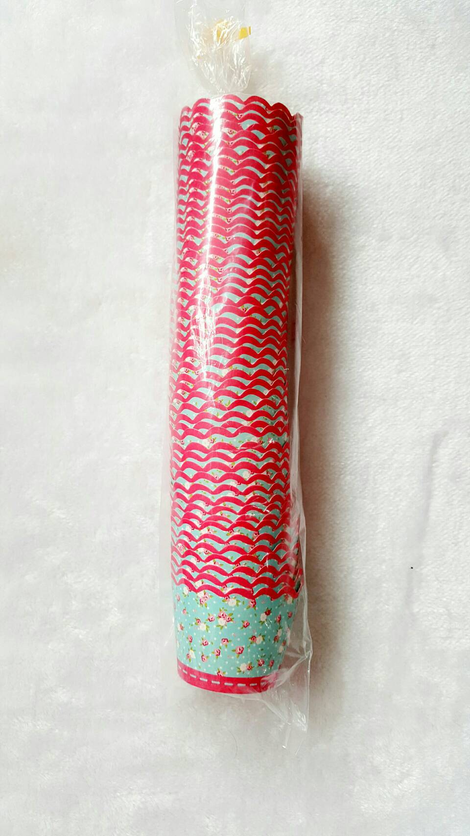 ถ้วยปาเนตโทน ลายดอกไม้ สีชมพู